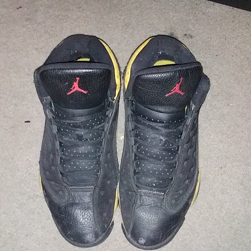 Jordan 12s